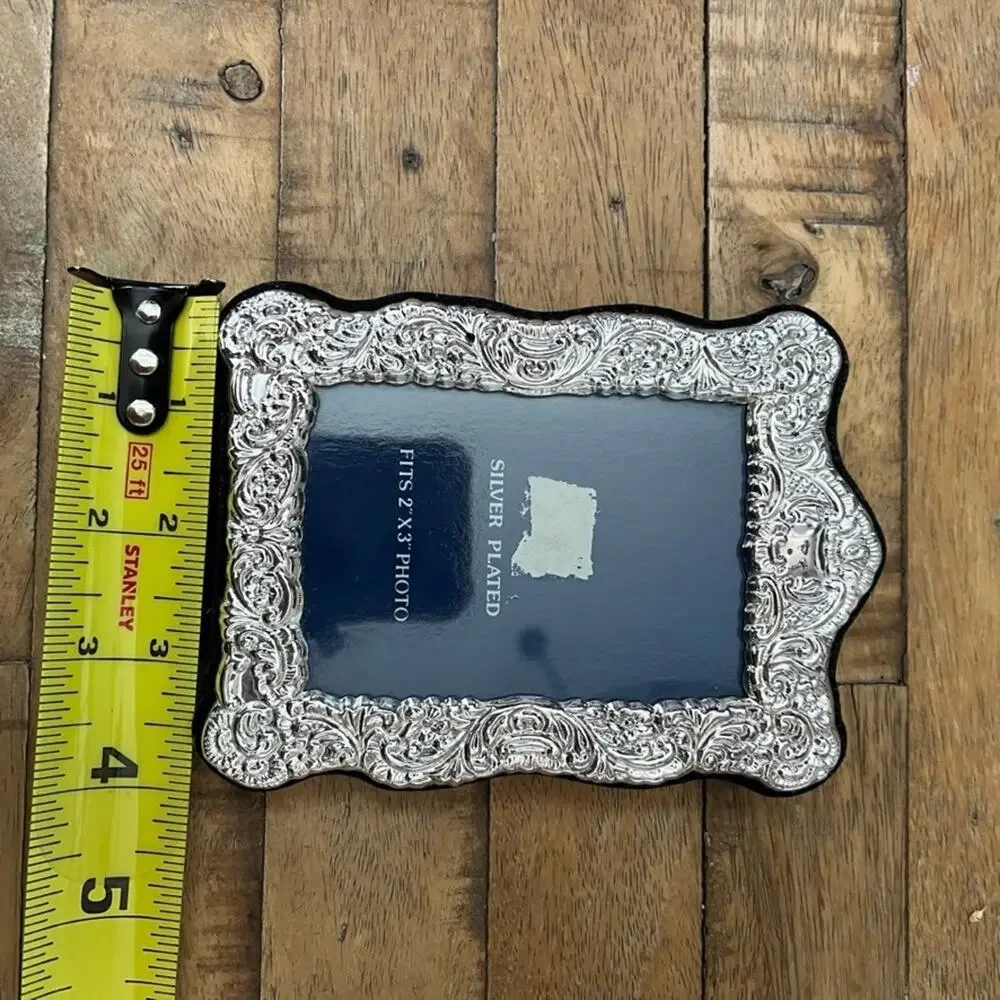 Small Ornate Silver-Plated Picture Frame 2